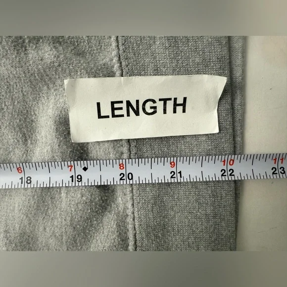 VTG Strawberry Shortcake Woman's Gray Crew Neck Sweatshirt  Size Medium Retro - Picture 9 of 9